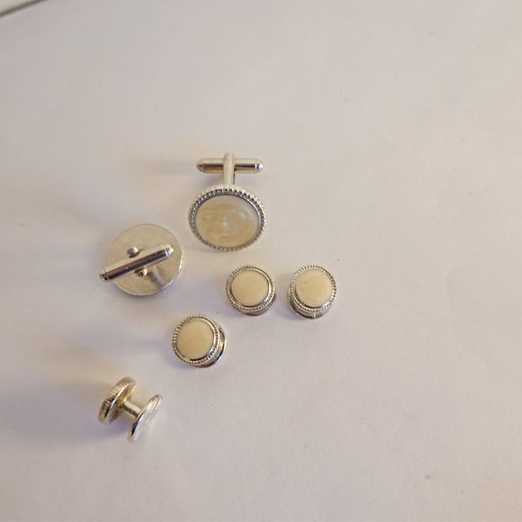 Ivory Tuxedo Cufflinks and Studs NEW - Picture 2 of 2